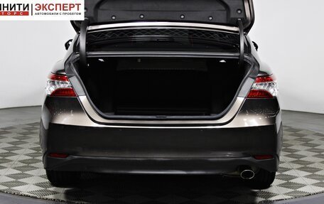 Toyota Camry, 2021 год, 3 457 000 рублей, 16 фотография