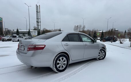 Toyota Camry, 2011 год, 1 690 000 рублей, 5 фотография