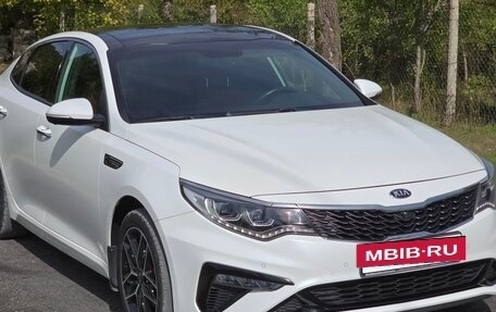 KIA Optima IV, 2018 год, 2 100 000 рублей, 3 фотография