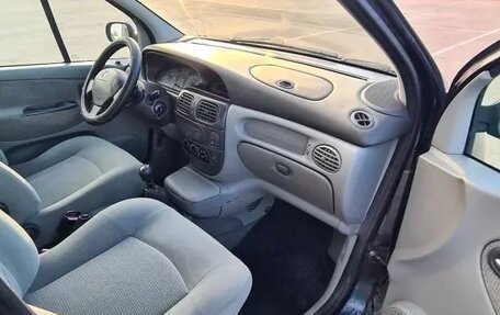 Renault Scenic III, 2003 год, 270 000 рублей, 5 фотография