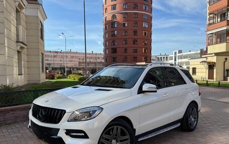 Mercedes-Benz M-Класс, 2012 год, 2 100 000 рублей, 8 фотография