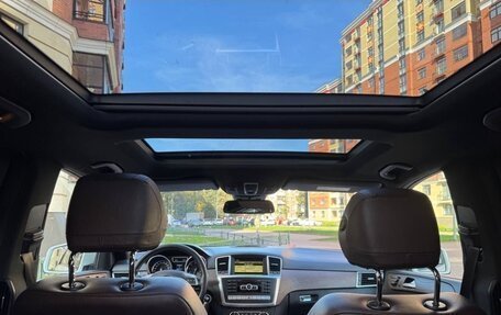 Mercedes-Benz M-Класс, 2012 год, 2 100 000 рублей, 15 фотография