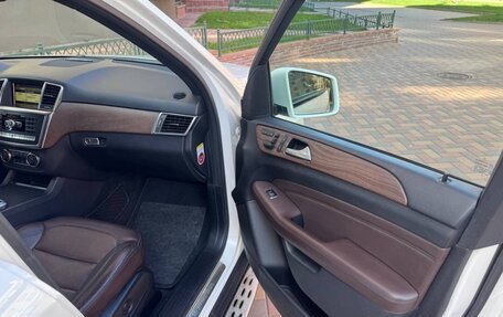 Mercedes-Benz M-Класс, 2012 год, 2 100 000 рублей, 17 фотография