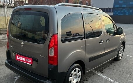 Peugeot Partner II рестайлинг 2, 2011 год, 450 000 рублей, 6 фотография