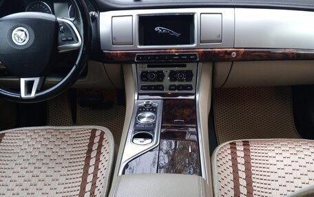 Jaguar XF I рестайлинг, 2012 год, 1 100 000 рублей, 26 фотография