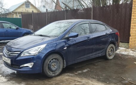 Hyundai Solaris II рестайлинг, 2012 год, 775 000 рублей, 4 фотография
