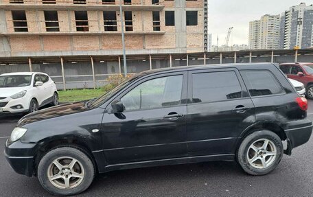 Mitsubishi Outlander III рестайлинг 3, 2004 год, 299 999 рублей, 7 фотография