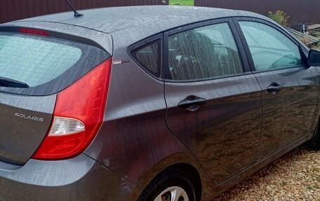 Hyundai Solaris II рестайлинг, 2013 год, 580 000 рублей, 5 фотография