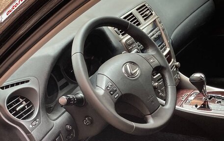 Lexus IS II рестайлинг 2, 2006 год, 1 555 000 рублей, 12 фотография