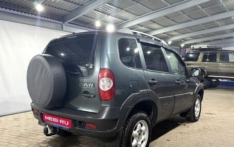 Chevrolet Niva I рестайлинг, 2018 год, 849 000 рублей, 5 фотография