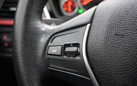 BMW 3 серия, 2018 год, 2 742 000 рублей, 15 фотография