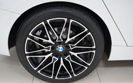 BMW 3 серия, 2018 год, 2 742 000 рублей, 7 фотография