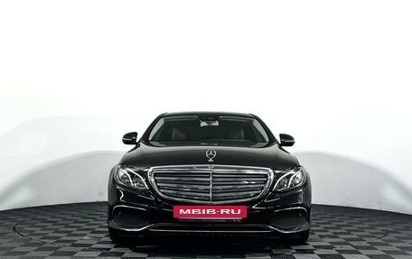 Mercedes-Benz E-Класс, 2017 год, 2 397 000 рублей, 2 фотография