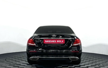 Mercedes-Benz E-Класс, 2017 год, 2 397 000 рублей, 6 фотография