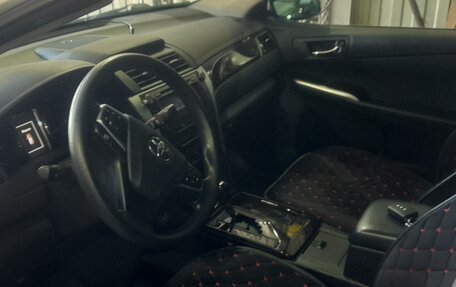 Toyota Camry, 2015 год, 2 300 000 рублей, 9 фотография