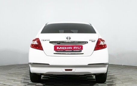 Nissan Teana, 2010 год, 899 585 рублей, 6 фотография