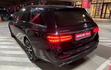 Mercedes-Benz E-Класс, 2020 год, 2 990 000 рублей, 1 фотография