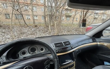 Mercedes-Benz E-Класс, 2007 год, 890 000 рублей, 10 фотография