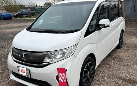 Honda Stepwgn IV, 2015 год, 2 200 000 рублей, 3 фотография