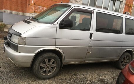 Volkswagen Transporter T4, 2002 год, 730 000 рублей, 6 фотография