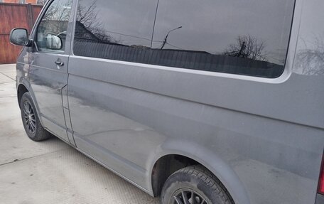 Volkswagen Caravelle T5, 2012 год, 1 800 000 рублей, 4 фотография