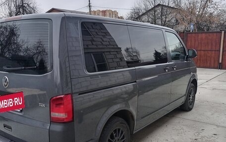 Volkswagen Caravelle T5, 2012 год, 1 800 000 рублей, 6 фотография