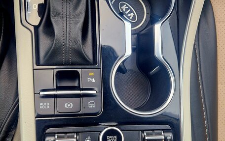 KIA K5, 2020 год, 2 600 000 рублей, 7 фотография