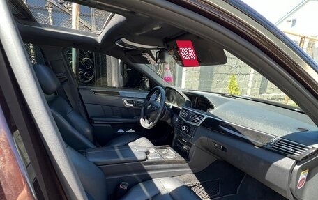 Mercedes-Benz E-Класс, 2010 год, 1 250 000 рублей, 6 фотография