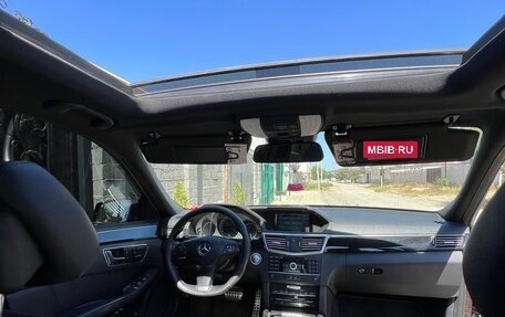 Mercedes-Benz E-Класс, 2010 год, 1 250 000 рублей, 5 фотография