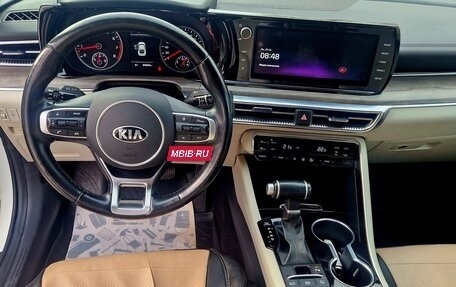 KIA K5, 2020 год, 2 600 000 рублей, 10 фотография