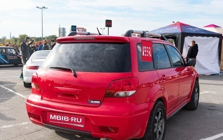 Mitsubishi Outlander III рестайлинг 3, 2004 год, 850 000 рублей, 4 фотография