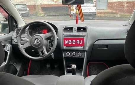 Volkswagen Polo VI (EU Market), 2012 год, 695 000 рублей, 4 фотография