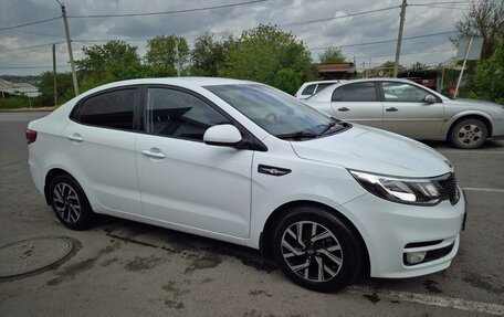 KIA Rio III рестайлинг, 2015 год, 1 450 000 рублей, 1 фотография