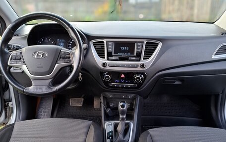 Hyundai Solaris II рестайлинг, 2019 год, 1 350 000 рублей, 10 фотография