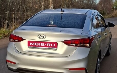 Hyundai Solaris II рестайлинг, 2019 год, 1 350 000 рублей, 5 фотография