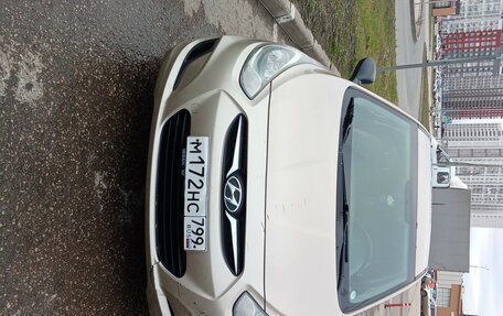 Hyundai Solaris II рестайлинг, 2012 год, 420 000 рублей, 1 фотография