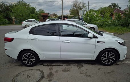 KIA Rio III рестайлинг, 2015 год, 1 450 000 рублей, 2 фотография