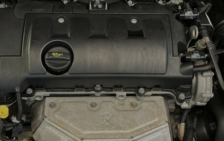 Peugeot 308 II, 2012 год, 675 000 рублей, 14 фотография