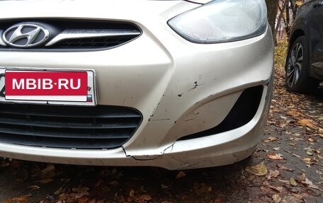 Hyundai Solaris II рестайлинг, 2012 год, 420 000 рублей, 4 фотография