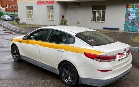 KIA Optima IV, 2019 год, 1 000 000 рублей, 8 фотография