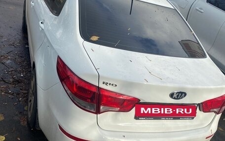 KIA Rio III рестайлинг, 2016 год, 950 000 рублей, 3 фотография