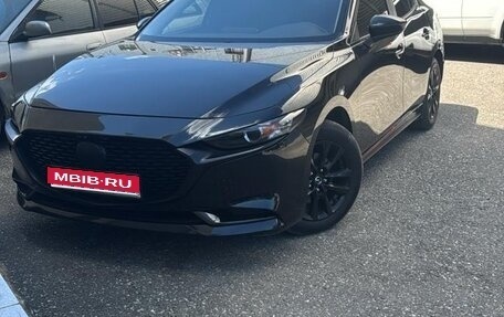 Mazda 3, 2022 год, 2 550 000 рублей, 1 фотография