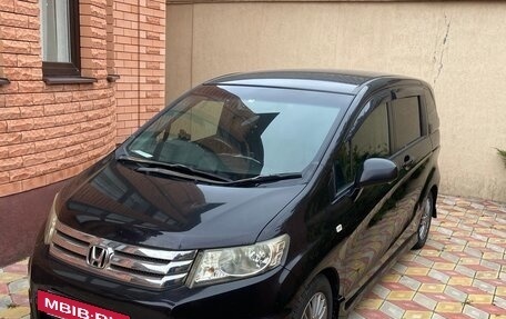 Honda Freed I, 2011 год, 1 130 000 рублей, 2 фотография