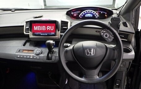 Honda Freed I, 2011 год, 1 130 000 рублей, 7 фотография