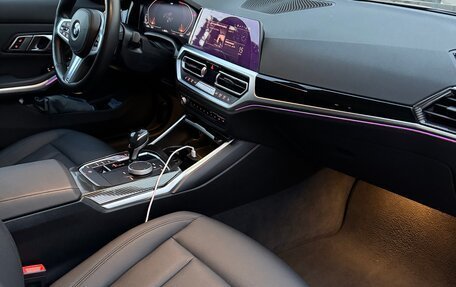 BMW 3 серия, 2020 год, 3 790 000 рублей, 9 фотография