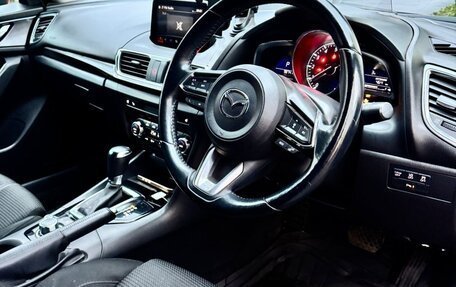 Mazda Axela, 2017 год, 1 050 000 рублей, 22 фотография