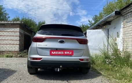 KIA Sportage IV рестайлинг, 2018 год, 1 600 000 рублей, 3 фотография