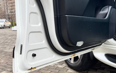 Toyota Land Cruiser 200, 2013 год, 4 100 000 рублей, 16 фотография