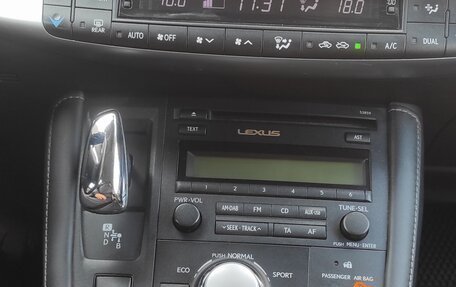 Lexus CT I рестайлинг, 2011 год, 1 430 000 рублей, 10 фотография