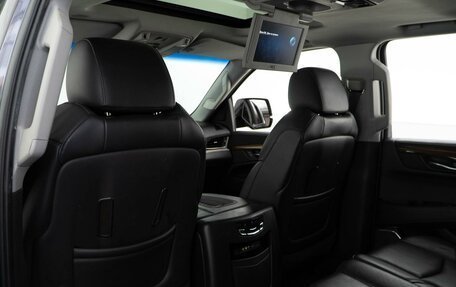 Cadillac Escalade IV, 2015 год, 3 885 077 рублей, 11 фотография